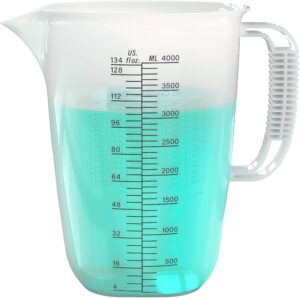 1 gallon container